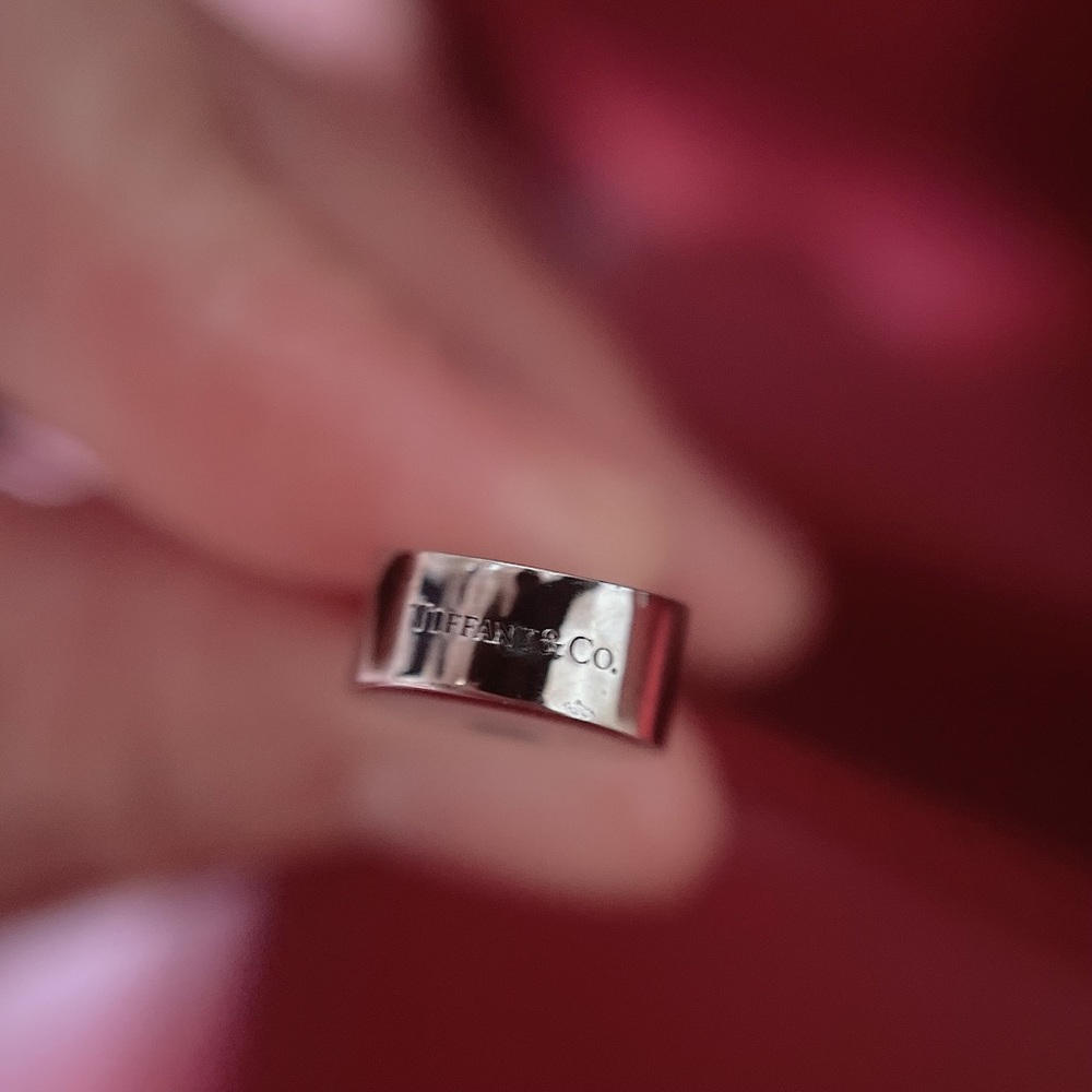 EXTREMELY RARE Tiffany & Co Sutton Leather Clutch - Picture 7 of 12